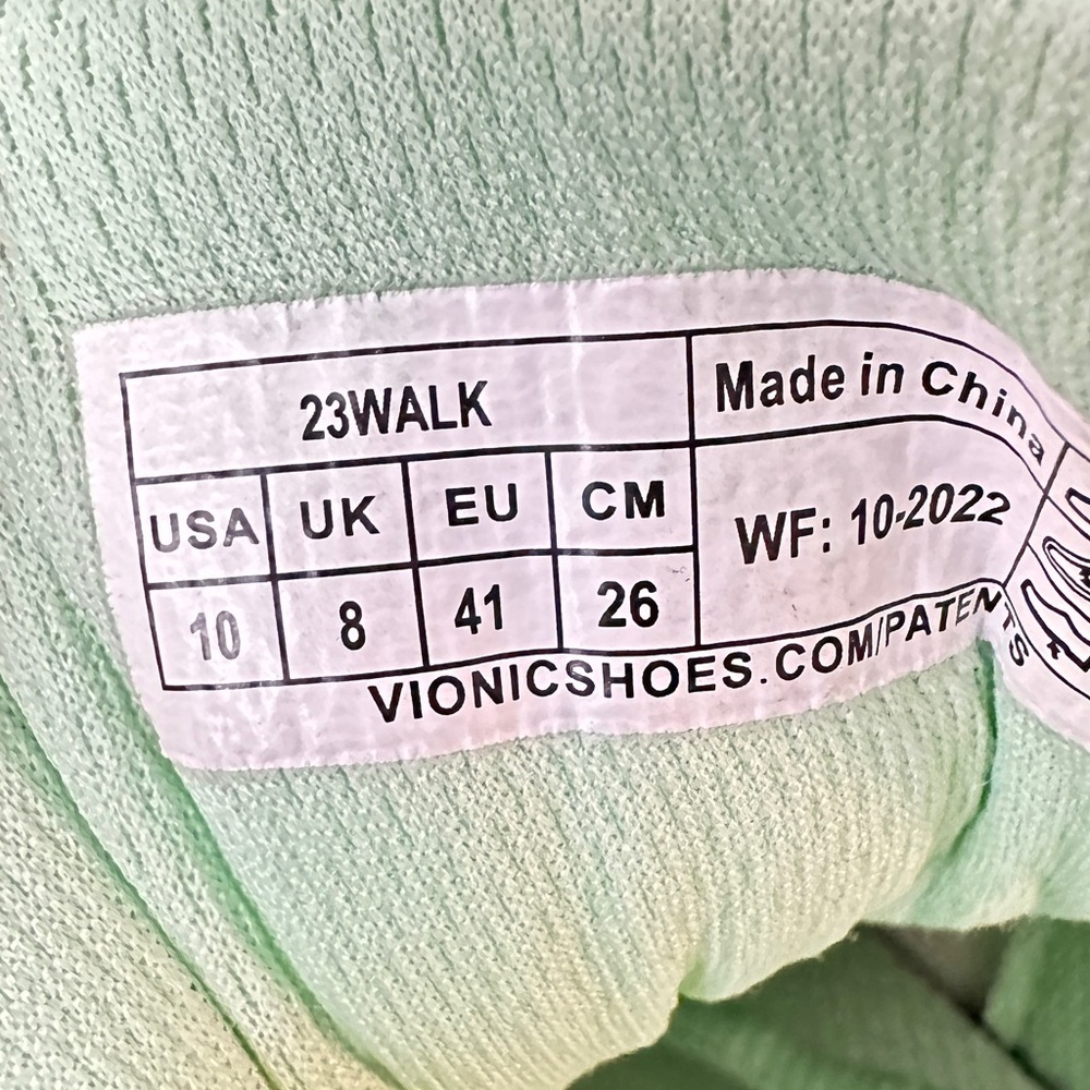 Vionic Classic Walker III Menta Green Active Motion Sneaker 10 - Picture 9 of 11